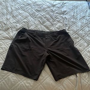 Hang ten hybrid shorts